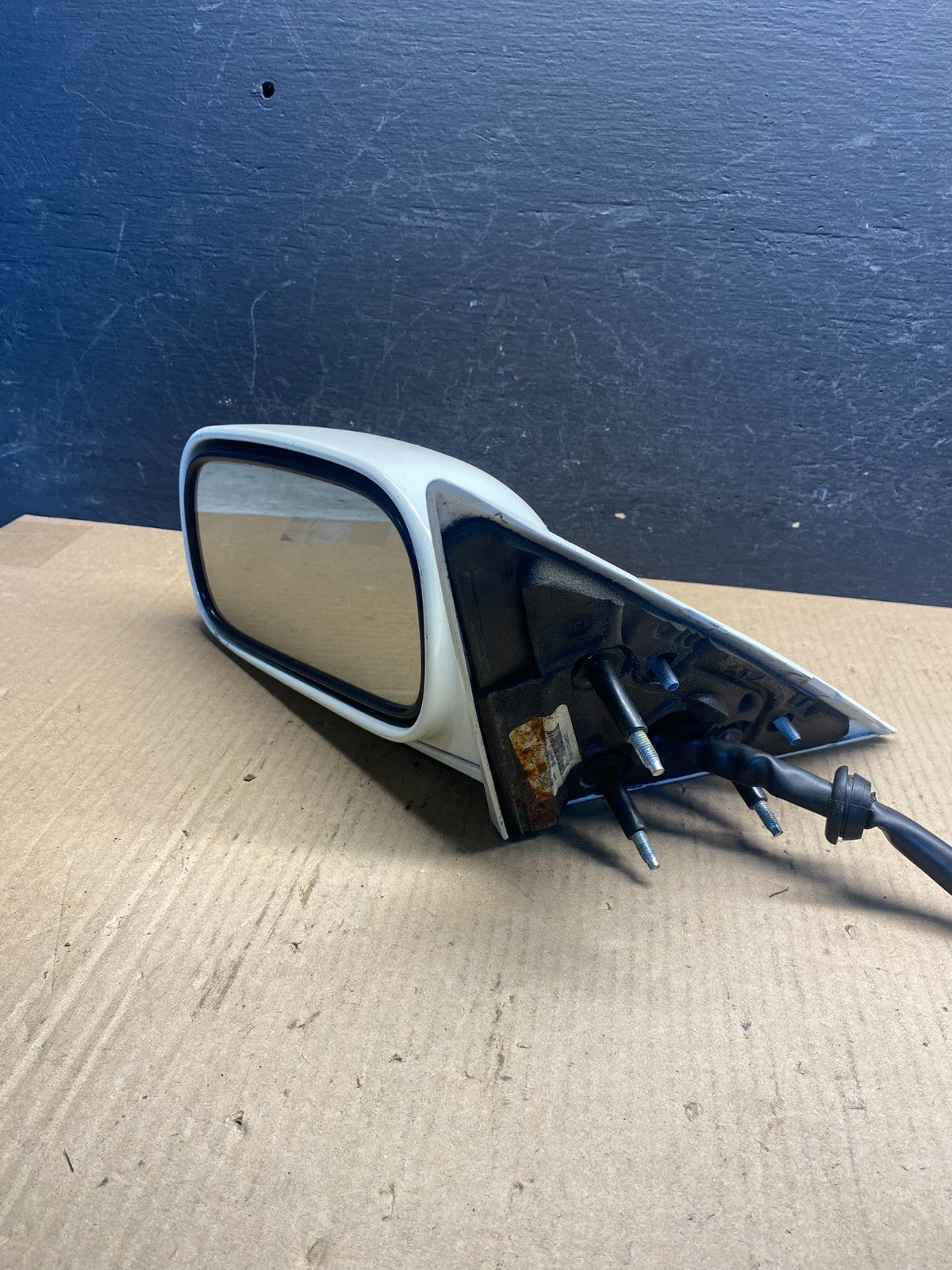 2000-2005 Cadillac Deville Left Driver LH Side View Door Mirror AE6361 DW10