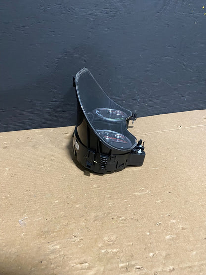 2015 to 2017 Mercedes-Benz B250 Cluster Speedometer D45792