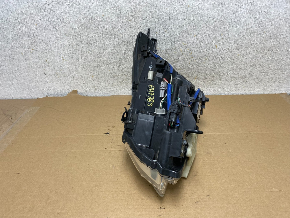 2010-2012 Infiniti G37 Right Passenger Side Xenon HID Headlight AH7785 DW7
