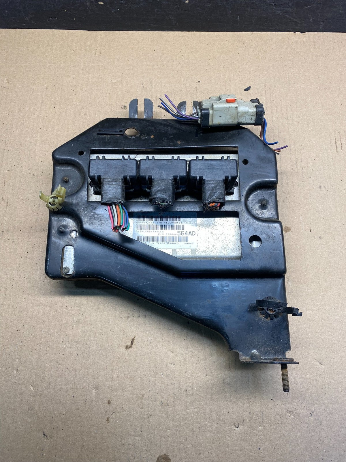 2004 Jeep Grand Cherokee 4.7L ECM ECU Engine Control Computer Module AH4604 DG0