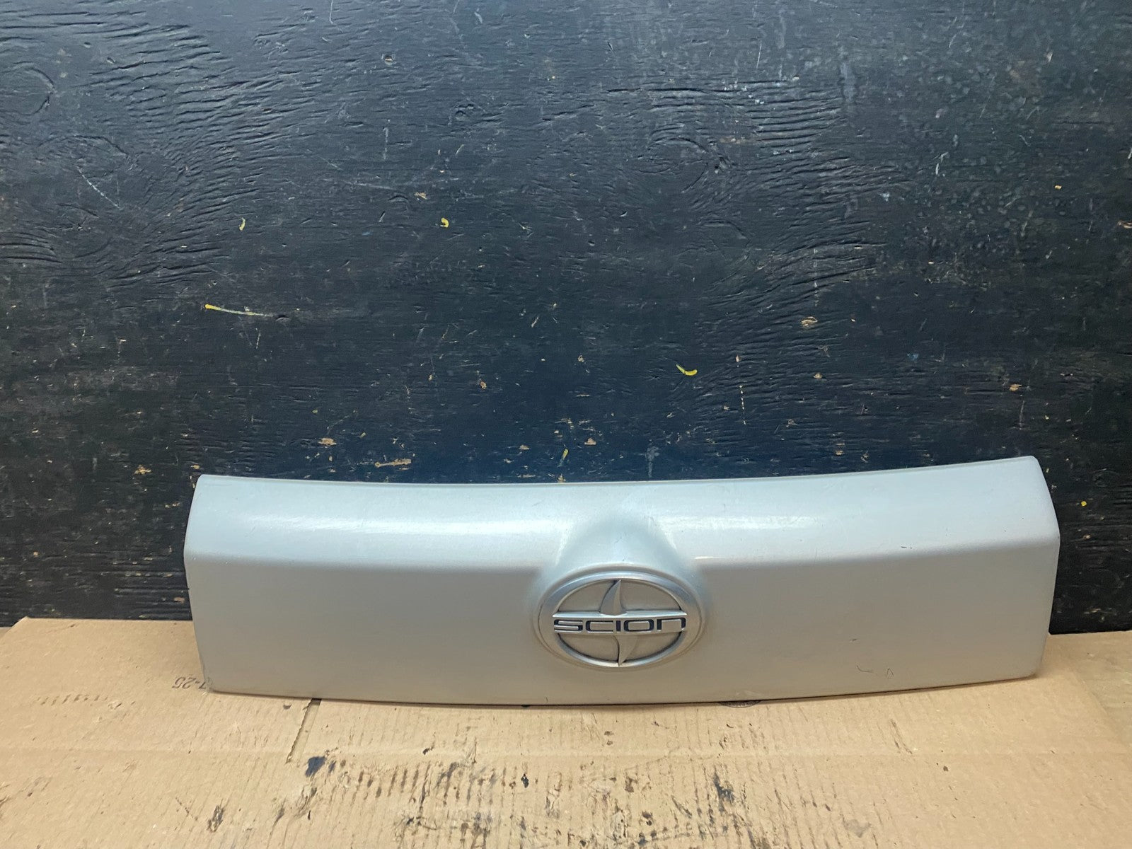 2008 to 2010 Scion XD Rear Trunk Trim Liftgate Panel Oem W2507 DG0