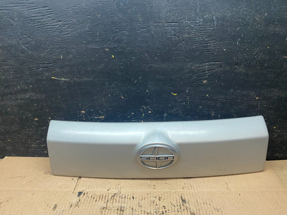 2008 to 2010 Scion XD Rear Trunk Trim Liftgate Panel Oem W2507 DG0
