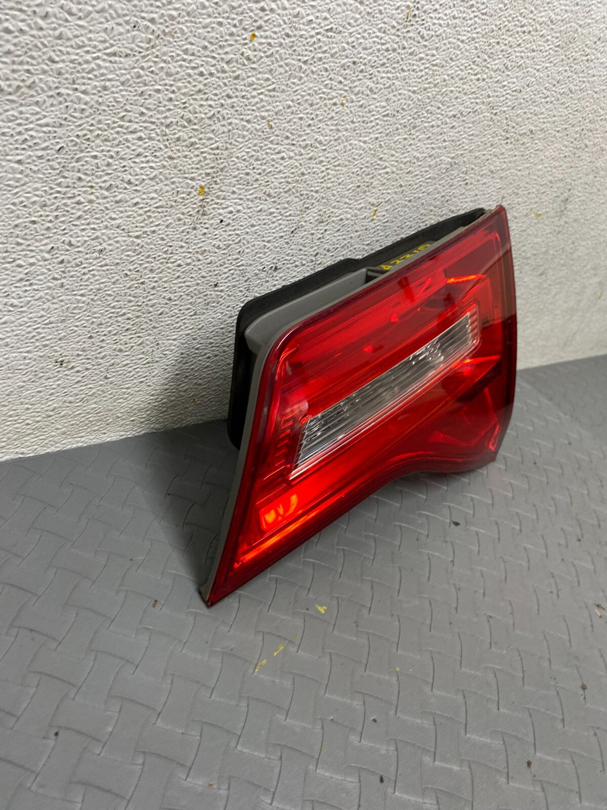 2007 2008 2009 Acura Mdx Right Passenger Rh Side Inner Tail Light Oem A3319 DG12