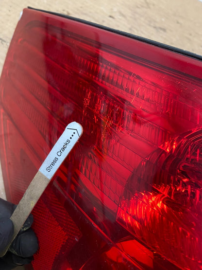 2006 to 2010 Toyota Sienna Left Driver LH Side Tail Light AB4901 LK4