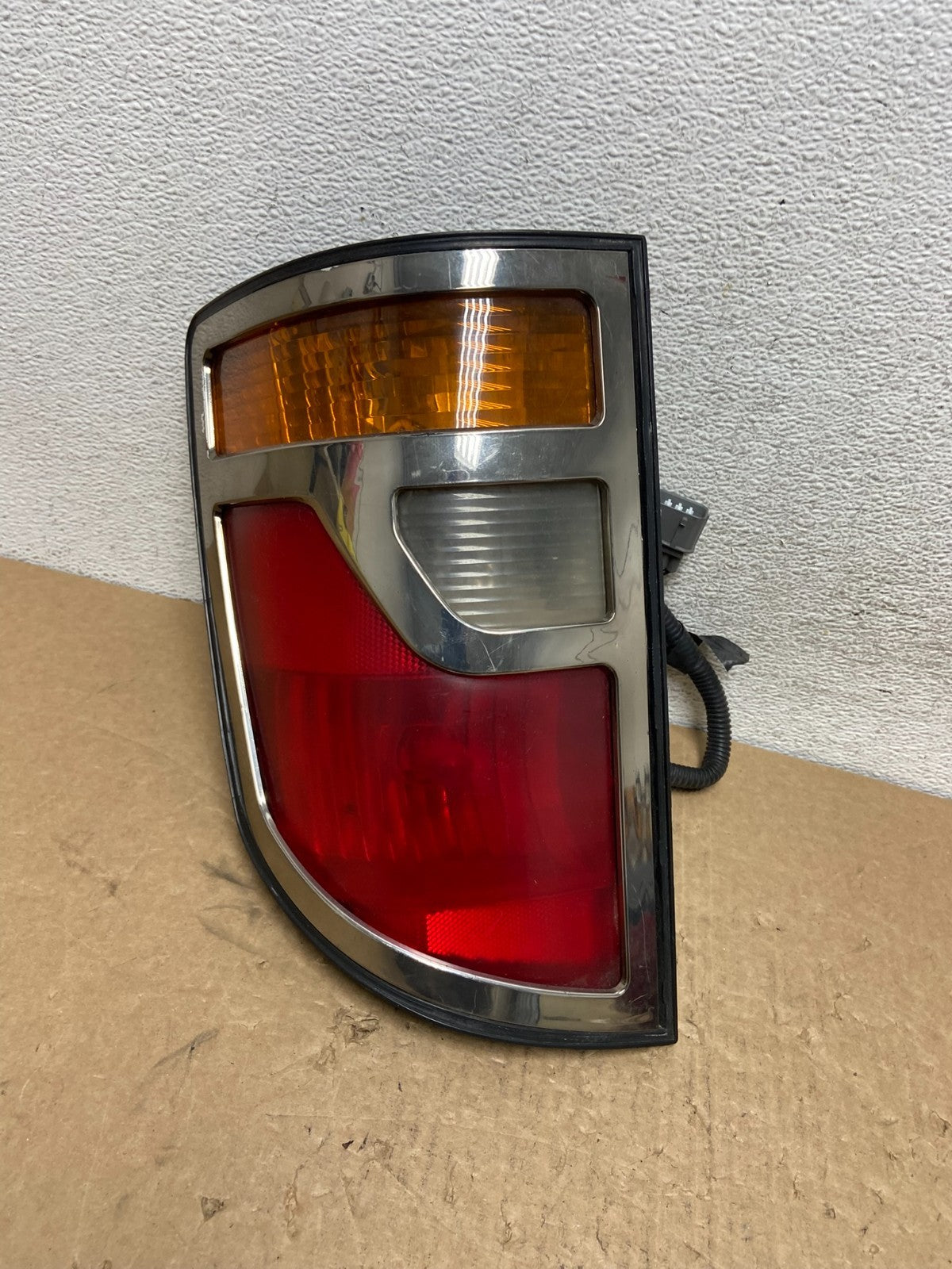 2006 to 2008 Honda Ridgeline Left Driver Side Tail Light AF7967 GD0