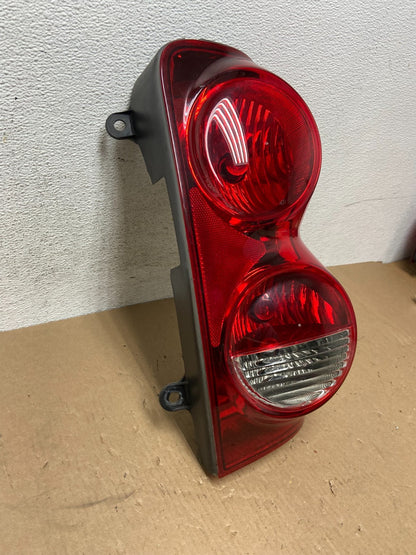 2004-2009 Dodge Durango Tail Light Right Passenger RH Side AD6486 DW2
