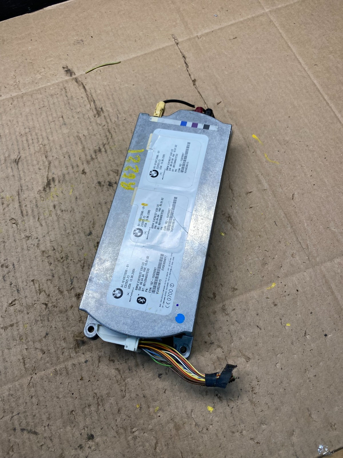 2004 to 2007 Bmw Bluetooth  Control Module Computer Telematics OEM R6221 DG5