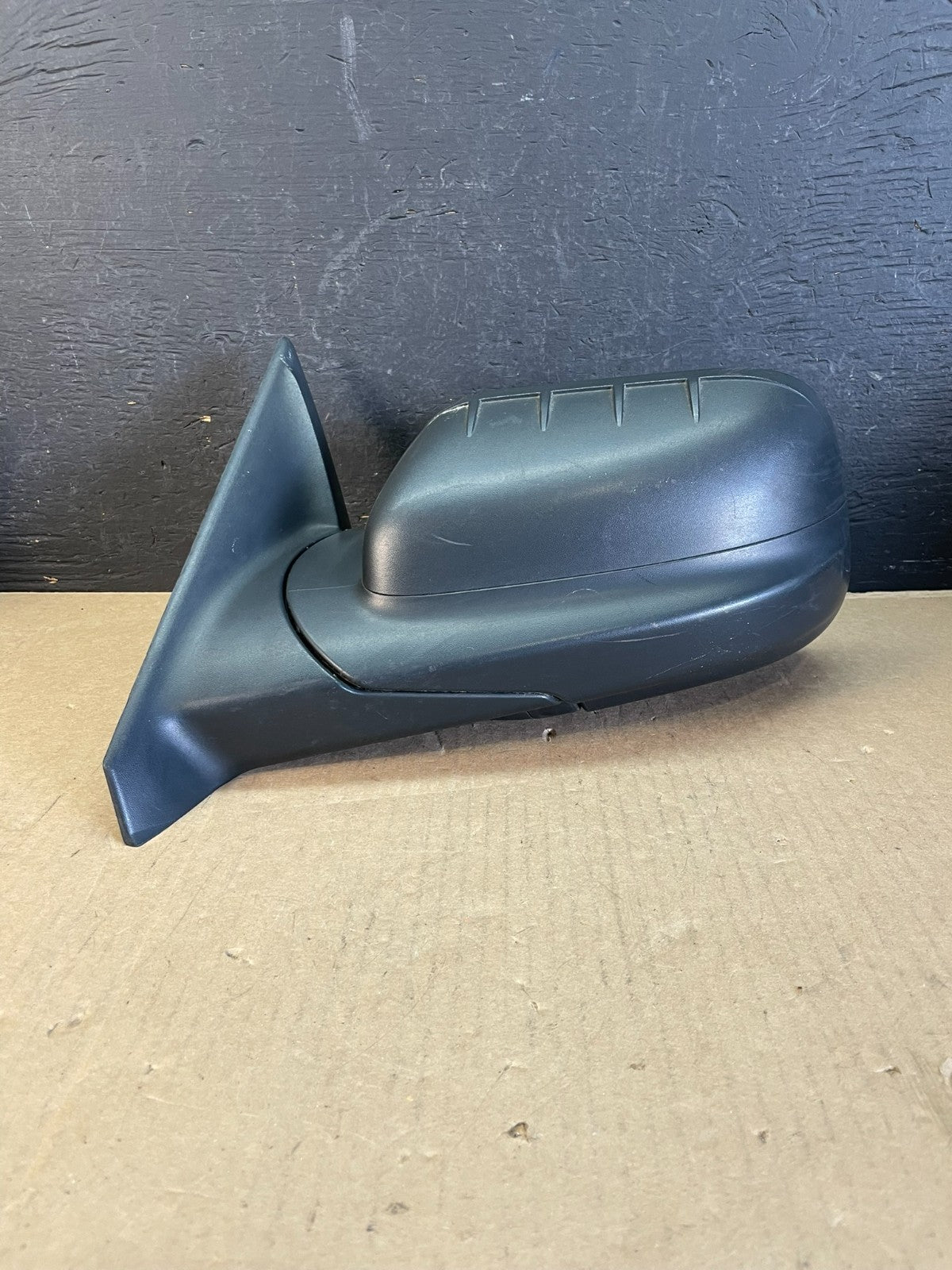 2016 - 2019 Ford Explorer Left Driver View Door Heated Mirror AD5585 DW0