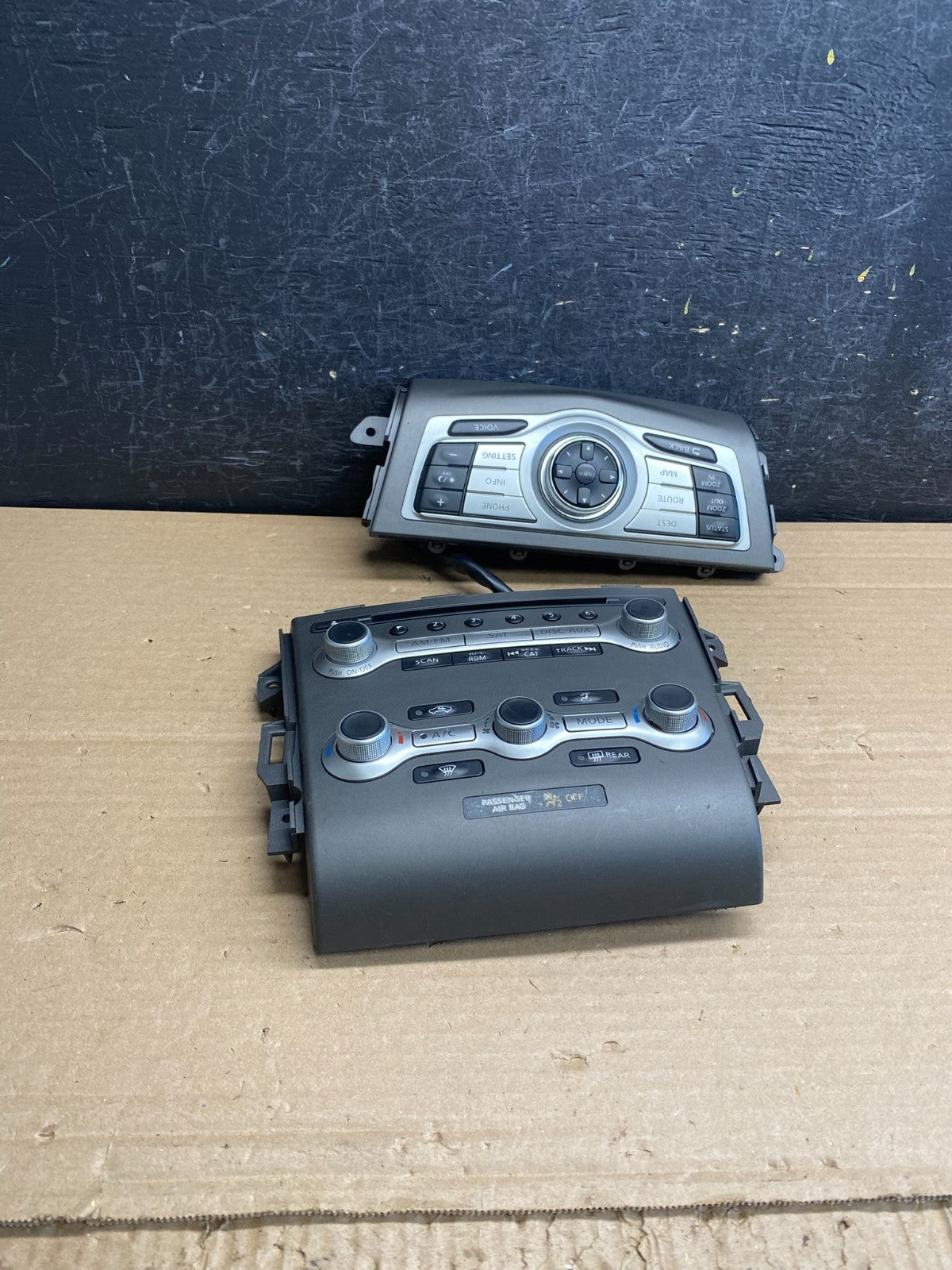 2010 - 2014 Nissan Murano Radio Temperature Climate A/C Control Panel AG0132 DG0