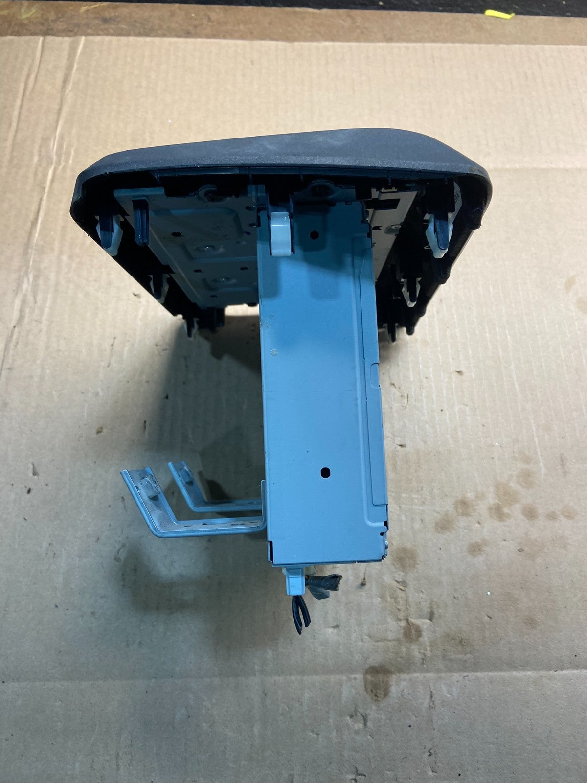 2012 Honda Civic Radio AM/FM Climate Control Air Vent Bezel Y7574  DG1