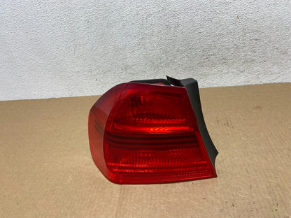 2006 2007 2008 BMW 328i 3 Series Left Driver Lh Side Tail Light AF9610 DW0