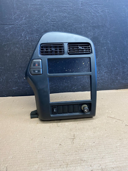 1997 - 2000 INFINITI QX4 Center Console Climate Radio Trim Bezel AH3666 DG0