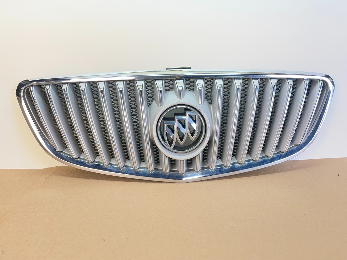 2010-2013 Buick Lacrosse Front Upper Grill Grille AG3009 DG0