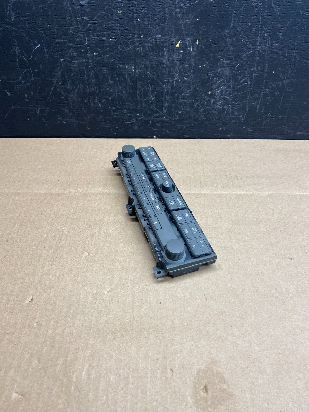 2004 2005 2006 Nissan Maxima Radio AM/FM Control Panel Switches OEM AC6134  DG2