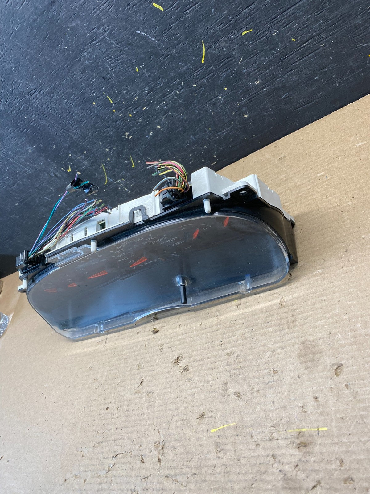 2006 Ford E350 Gauge Speedometer Cluster OEM S6701 DG2