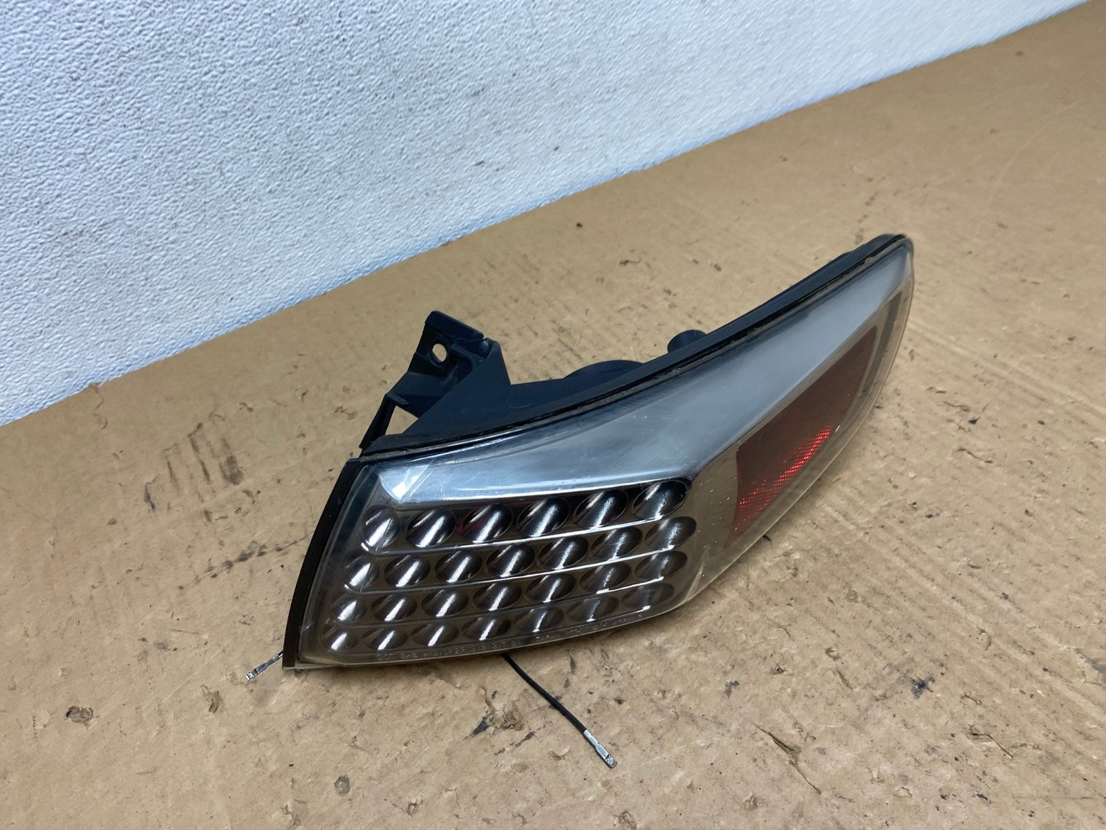 2006 2007 2008 Infiniti FX35 Right Passenger Smoked lens Tail Light AC8190 LK2