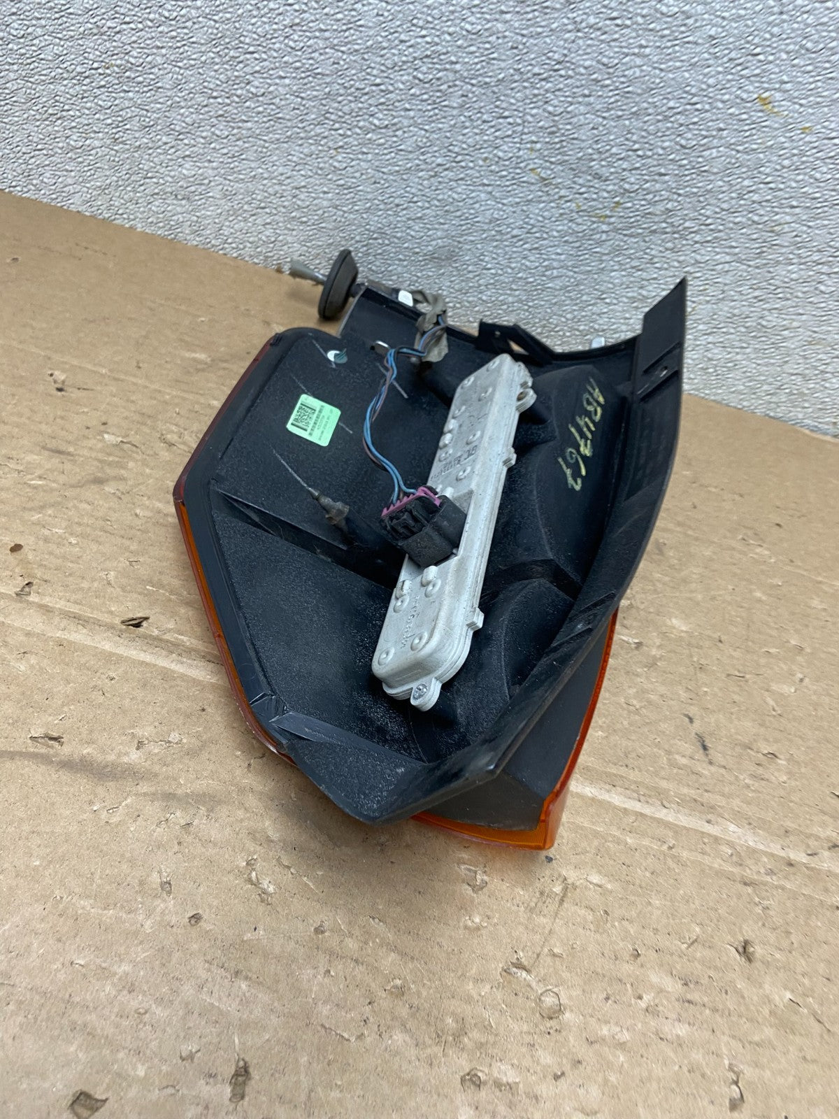 2002 to 2009 Gmc Envoy Left Driver Lh Side Tail Light OEM AB4767 LK6