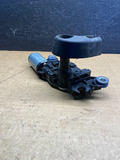 2008-2016 Volvo V70 XC60 XC70 Tailgate Back Door Rear Wiper Motor Wiper AD75283