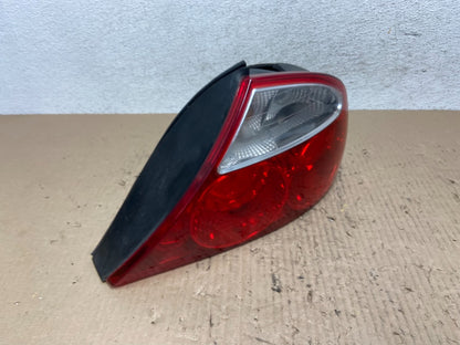 2000 to 2004 Jaguar S-Type Right Passenger RH Side Tail Light AF7000 LK2