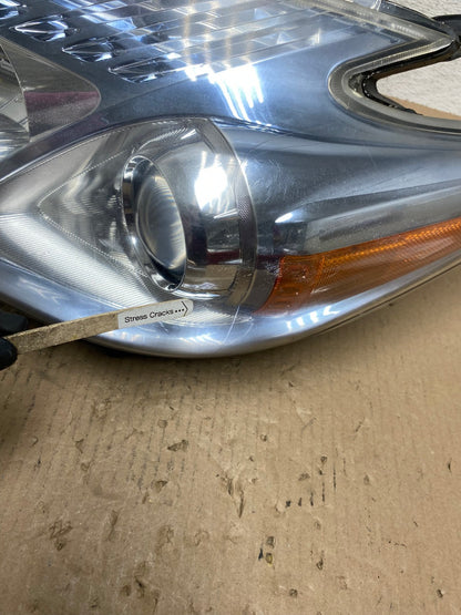 2010 - 2011 Toyota Prius Left Driver LH Halogen Headlight AE8872 LK4