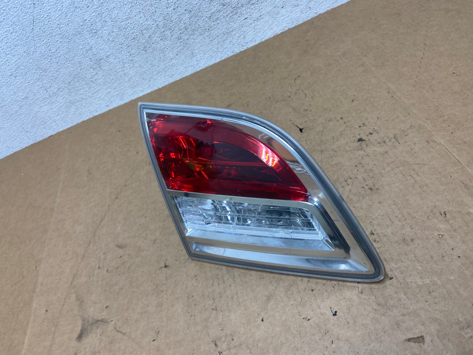 2007 2008 2009 Mazda Cx-9 Left Driver Lh Side Inner Tail Light AE3189 LK1