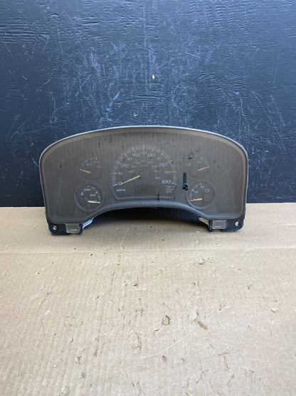 2004 to 2007 Chevrolet Express Speedometer Cluster Gauge AC6496 DG0