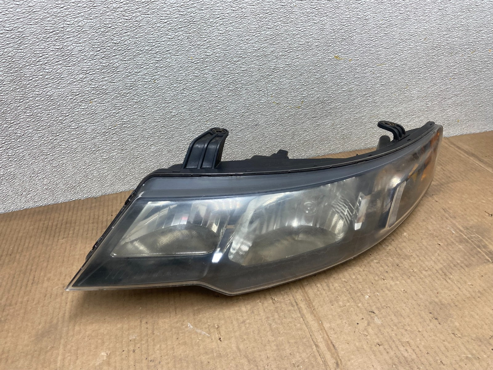 2010 2011 2012 Kia Forte Left Driver Side Headlight Halogen Oem AA6232 DW2