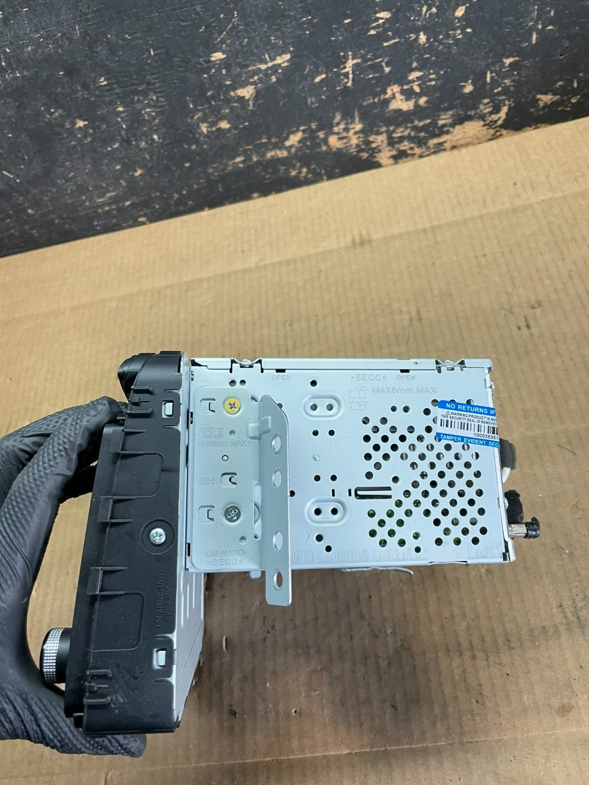 2016 to 2018 Kia Sorento AM/FM CD Radio Screen Display aa9247 DG1