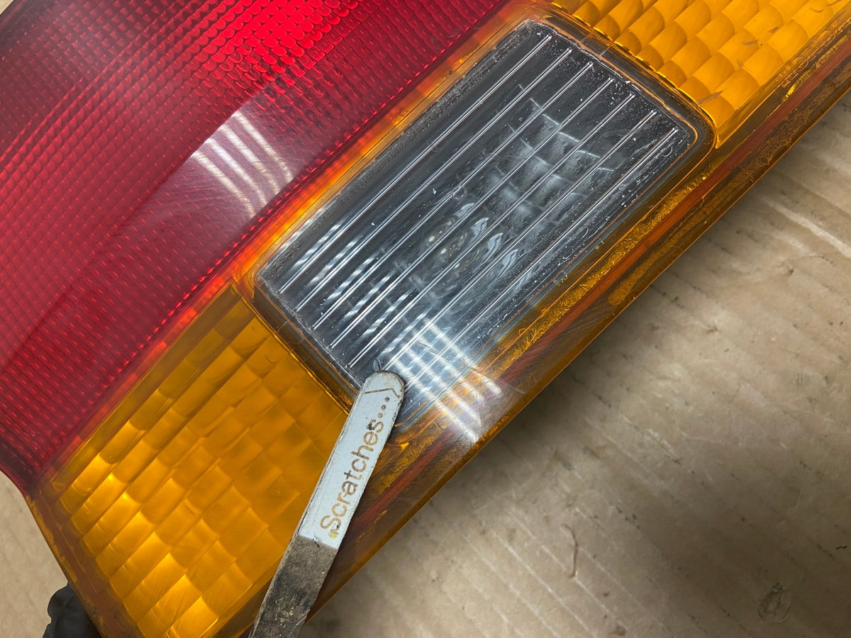 2002 2003 2004 Honda Odyssey Left Driver LH Side Tail Light Inner AI7061 LK3