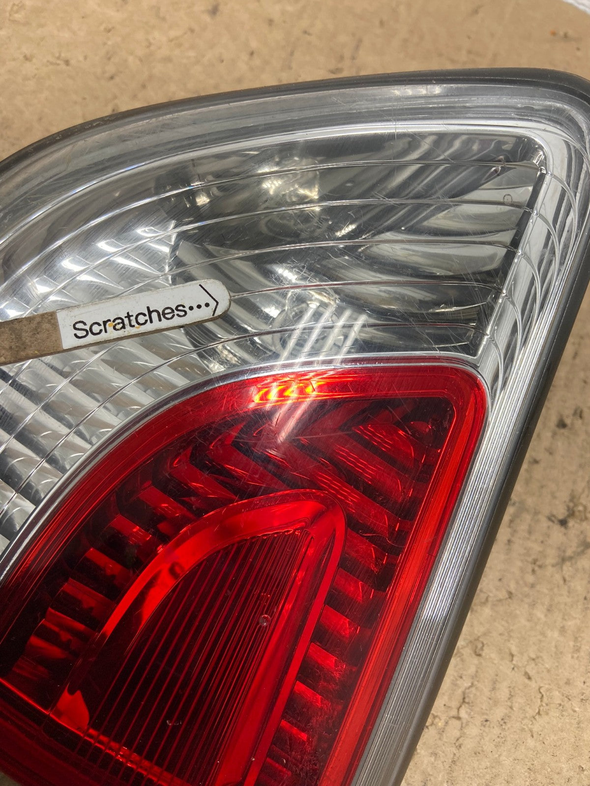 2013 to 2016 Nissan Pathfinder Right Passenger Inner Tail light Oem AC1627 LK3