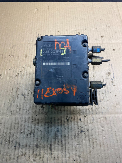 2002 2005 Ford Explorer  ABS Anti Lock Brake Pump Module Oem AB2802 DG0