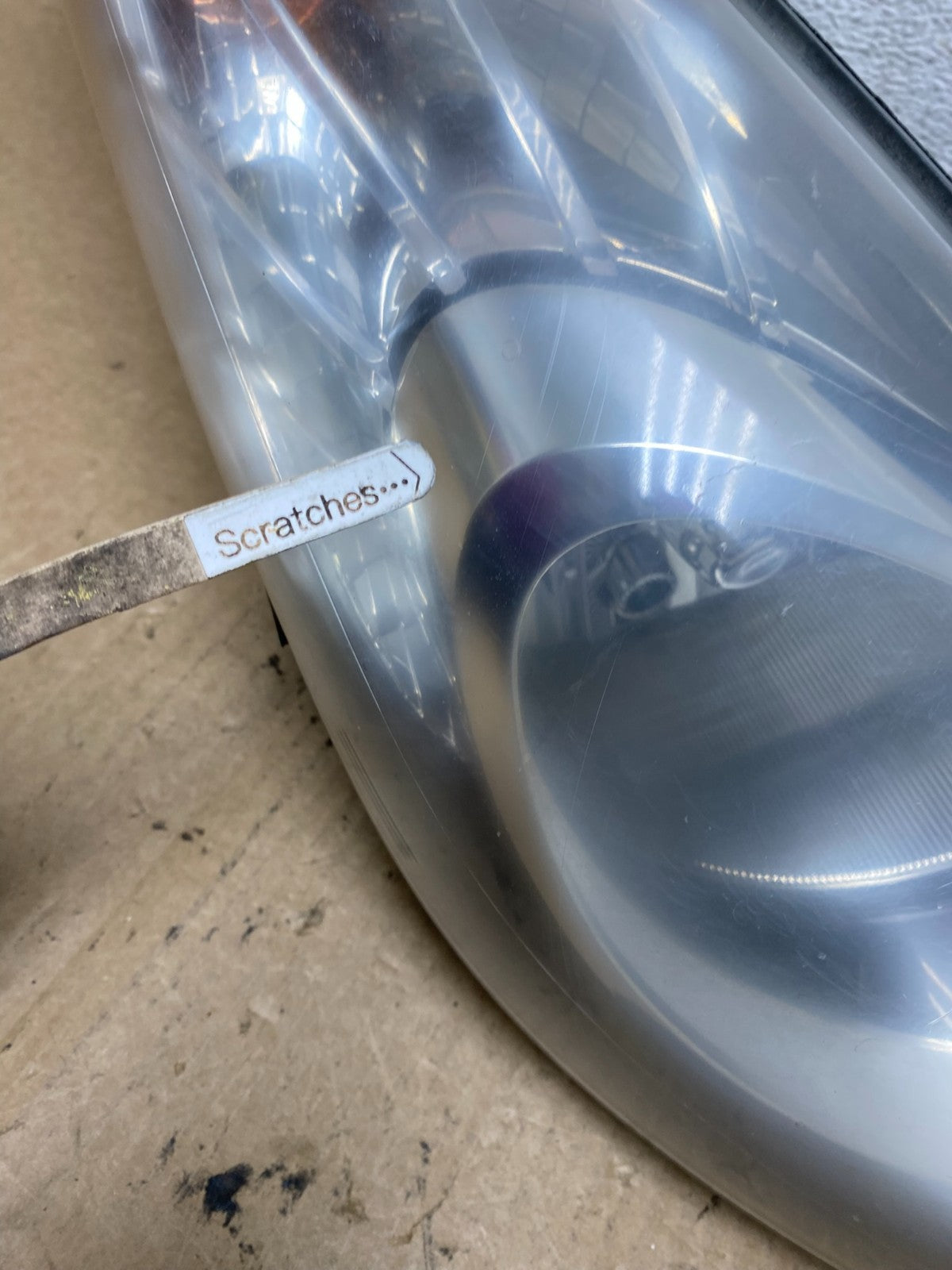 2011 2012 2013 Hyundai Elantra Right Passenger Headlight TYC AF9785 DW3