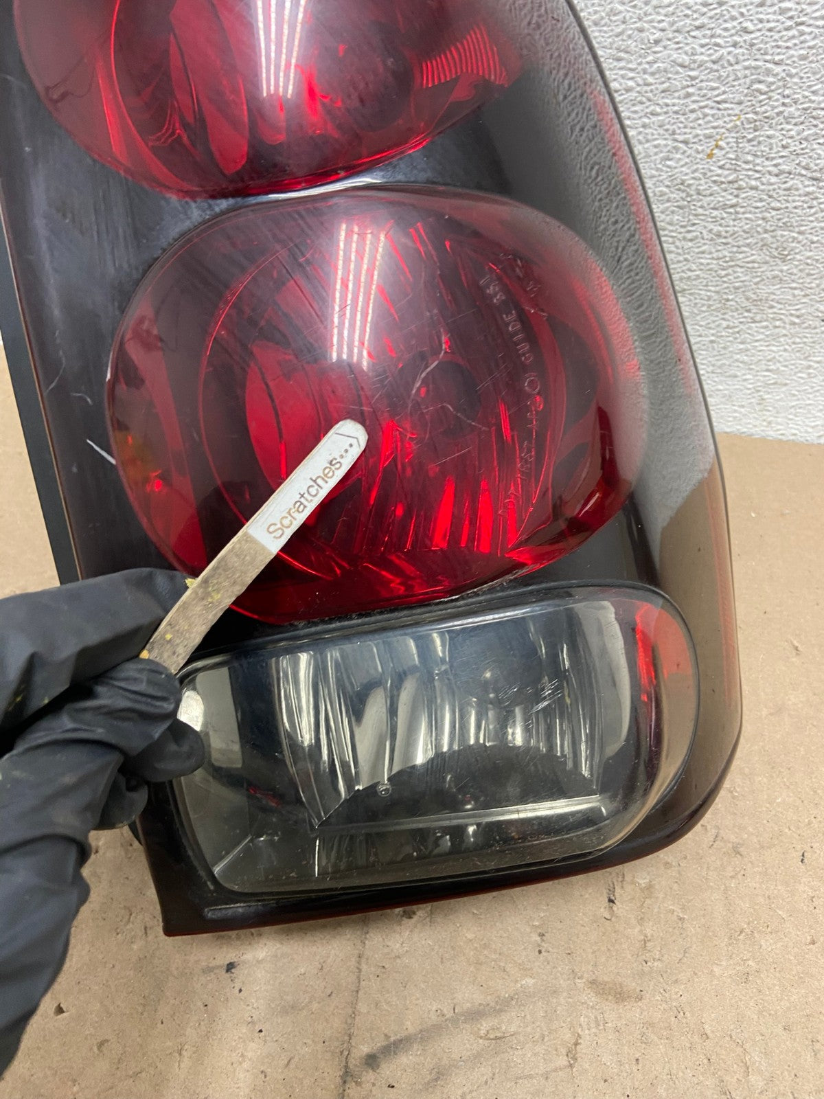 2002 to 2009 Chevrolet Trailblazer Right Passenger Rh Tail Light AG4926 LK3