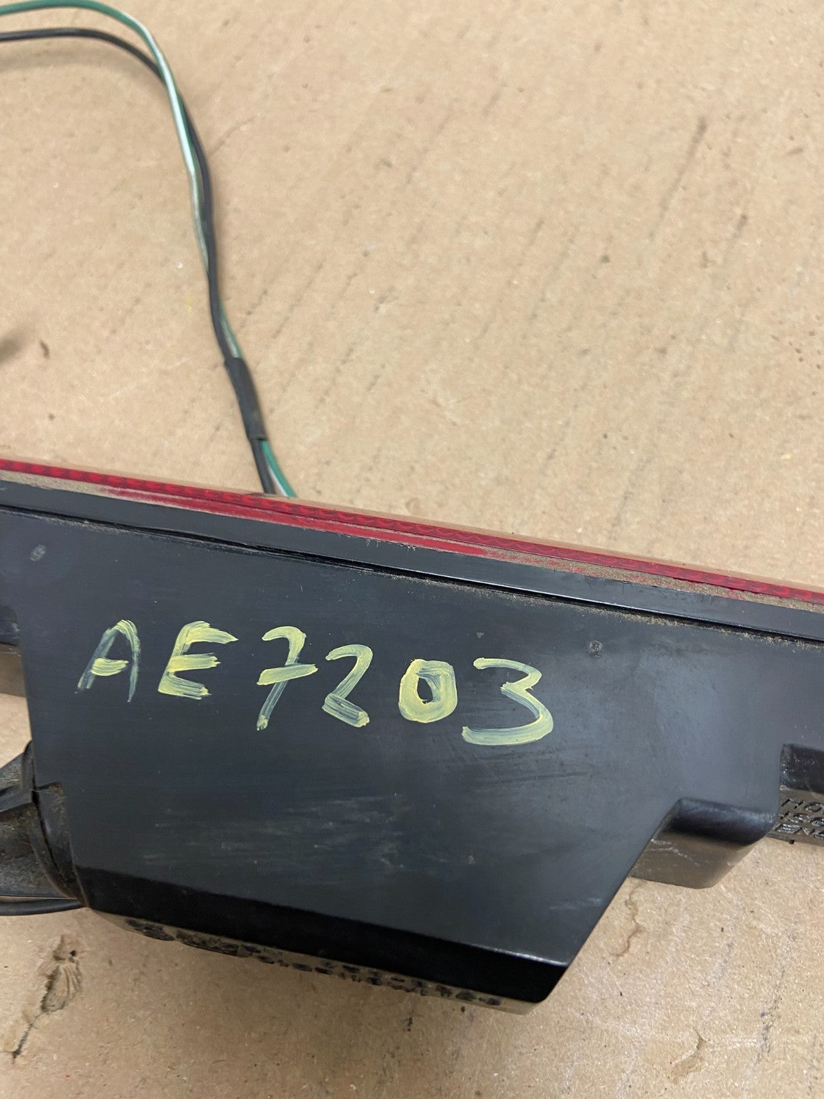 2003 to 2008 Honda Pilot High Mounted 3rd Third Stop Brake Light Lamp AE7203 DG7