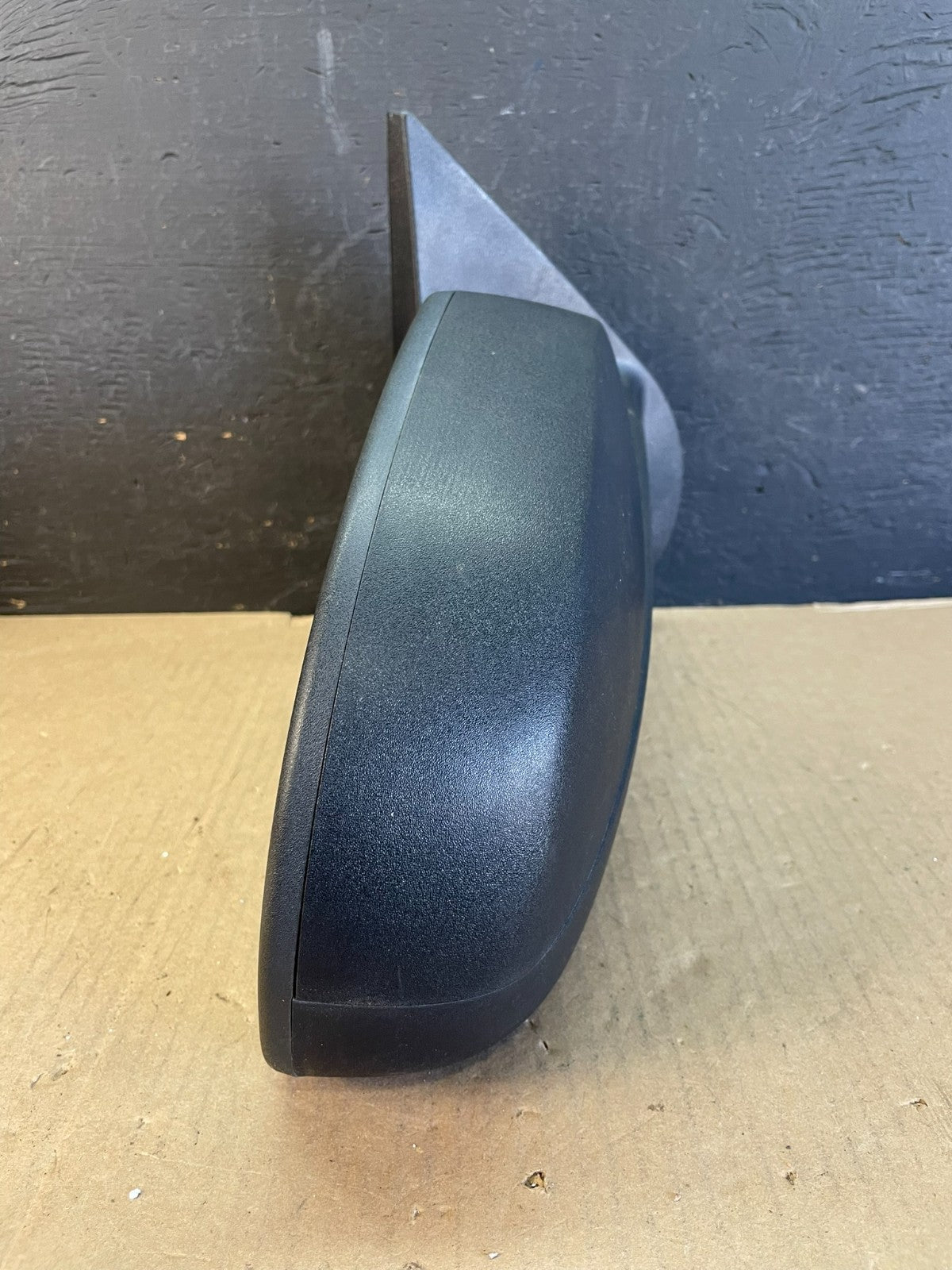 2007 - 2013 Chevrolet Silverado Sierra Right Passenger Side Mirror AD5594 DW4
