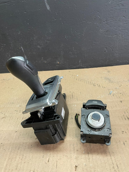 2007 - 2013 BMW X5 E70 Shift Shifter Selector Gear W/ Menu Switch AC9171 DG3