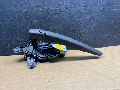 2011 to 2019 Ford Explorer Rear Windshield Wiper Motor af7773 DG0