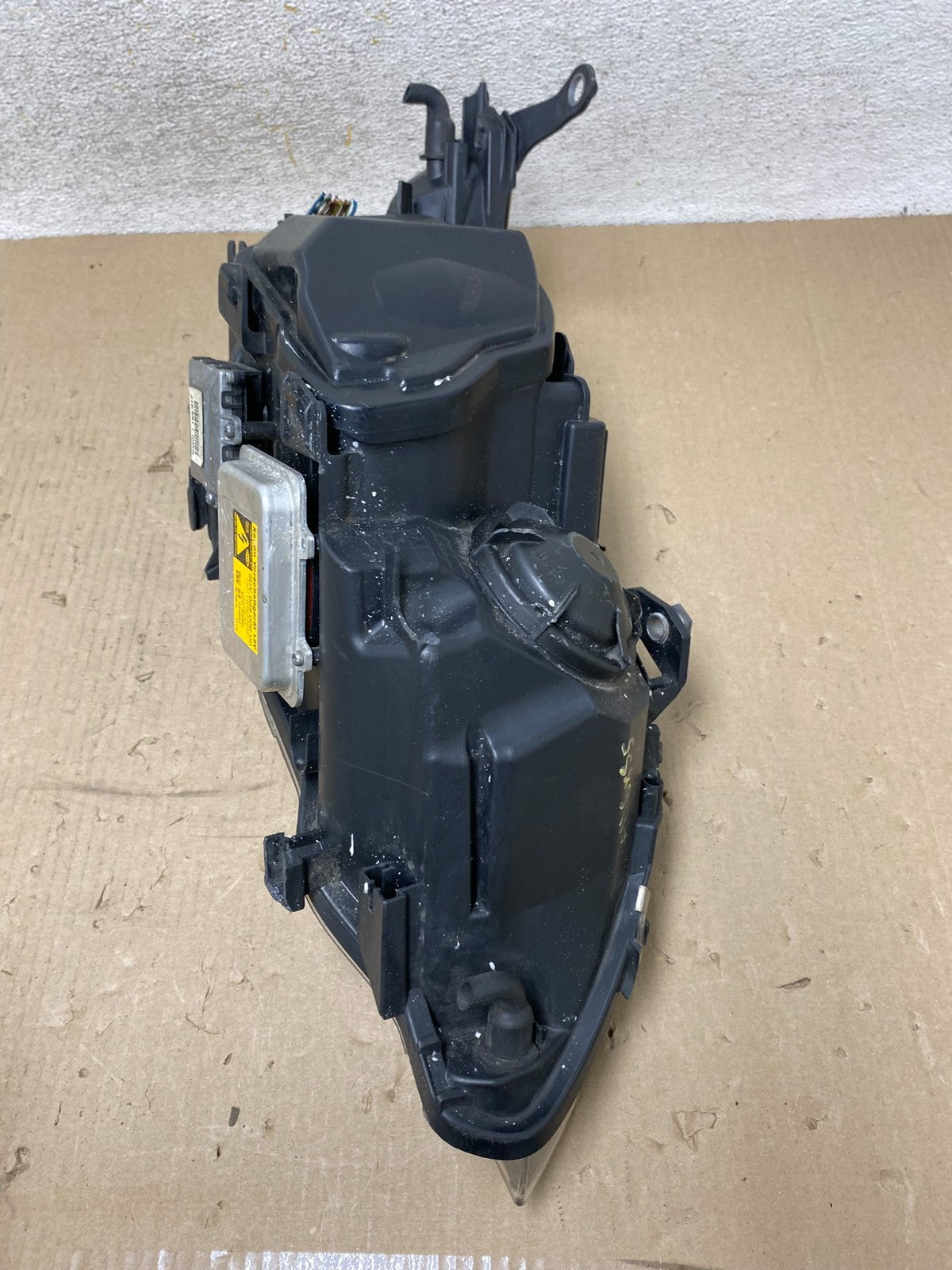 2008 to 2010 Bmw 5 Series 535I 550 Xenon Left Driver LH Headlight AH6835 DW6