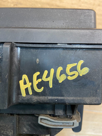 2004 2005 Dodge Durango Fusebox Fuse Box Relay Body BCM Control Module AE4656 DG7