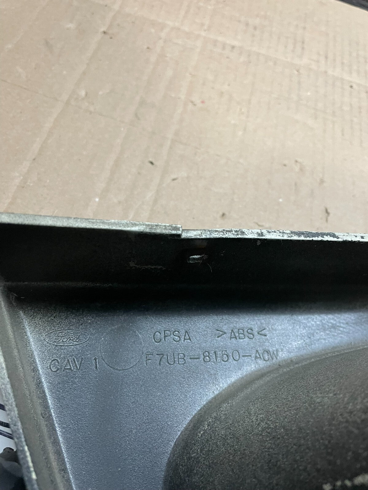 1997 to 2002 Ford Econoline Front Grille Grille i7566 PS10