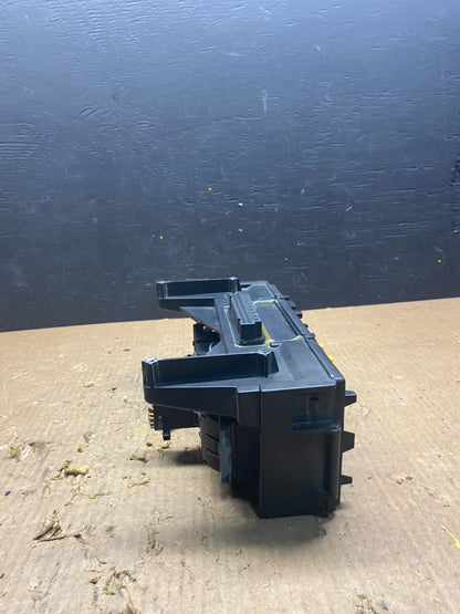 2005 Jeep Grand Cherokee Integrated Power Fuse Box Relay 04692071AB H7395 PS1