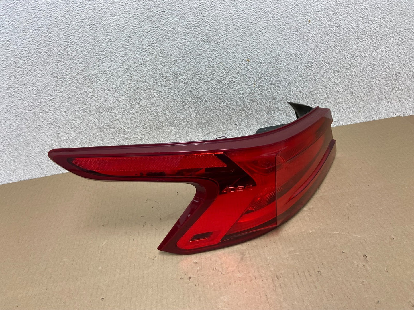 2016 2017 2018 Nissan Maxima Left Driver LH Tail Light AG5865 DW2
