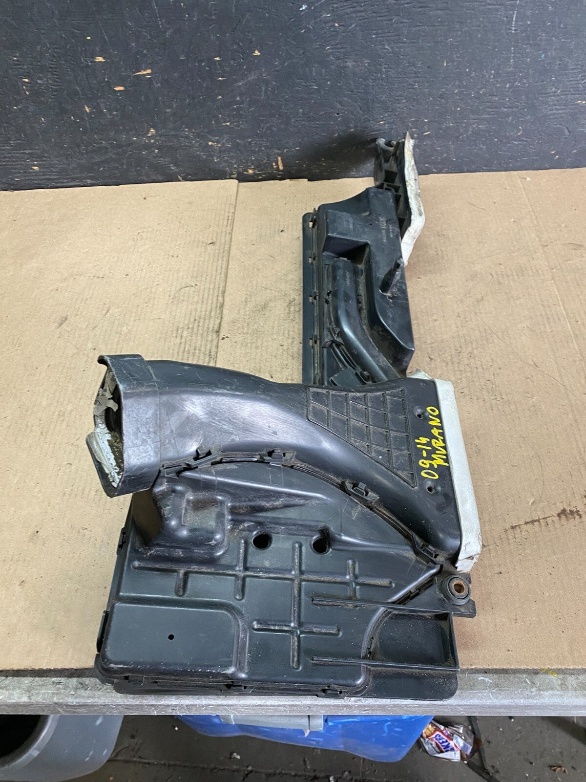2009 to 2014 Nissan Murano Upper Air Intake Duct n5443 PS7