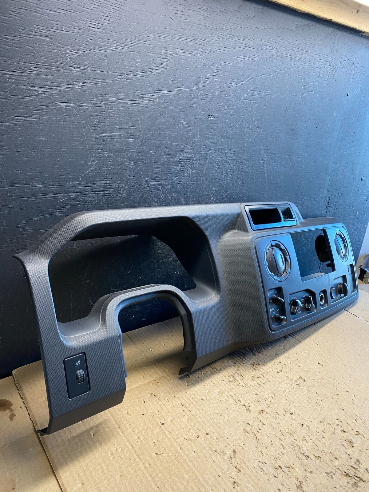 2009 - 2014 Ford E150 E250 Gauge Speedometer Cluster Radio Bezel Trim AD1895 DG1