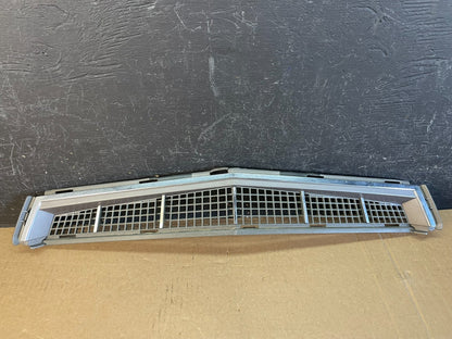 2008 to 2011 Cadillac Cts Front Lower Grill Grille AD0121 DG0