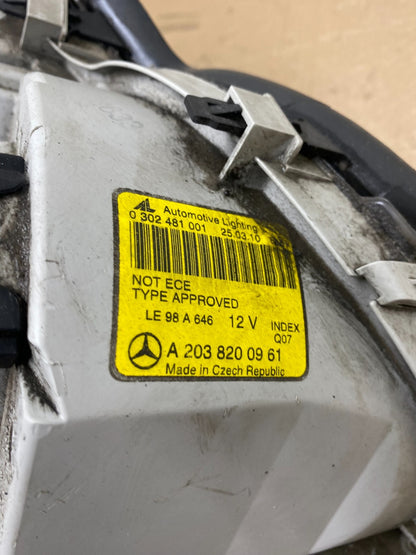 2001-2004 Mercedes-Benz C Class Halogen Left Driver Headlight AD1178 DW8