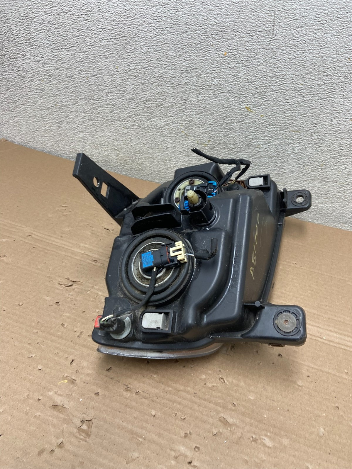 2011 to 2013 Jeep Grand Cherokee Halogen Left Driver Lh Headlight Oem AB1100 DW8