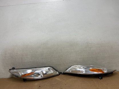 2011-2014 Nissan Juke Turn Signal Headlights Left+Right Halogen OEM AA3853 DW0