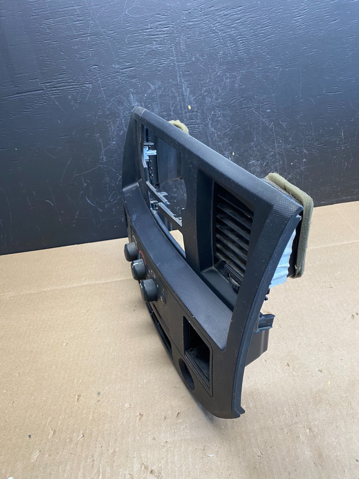 2006 to 2008 Dodge Ram Radio Climate Control A/C Heat Dash Bezel Trim AC6228 DG5