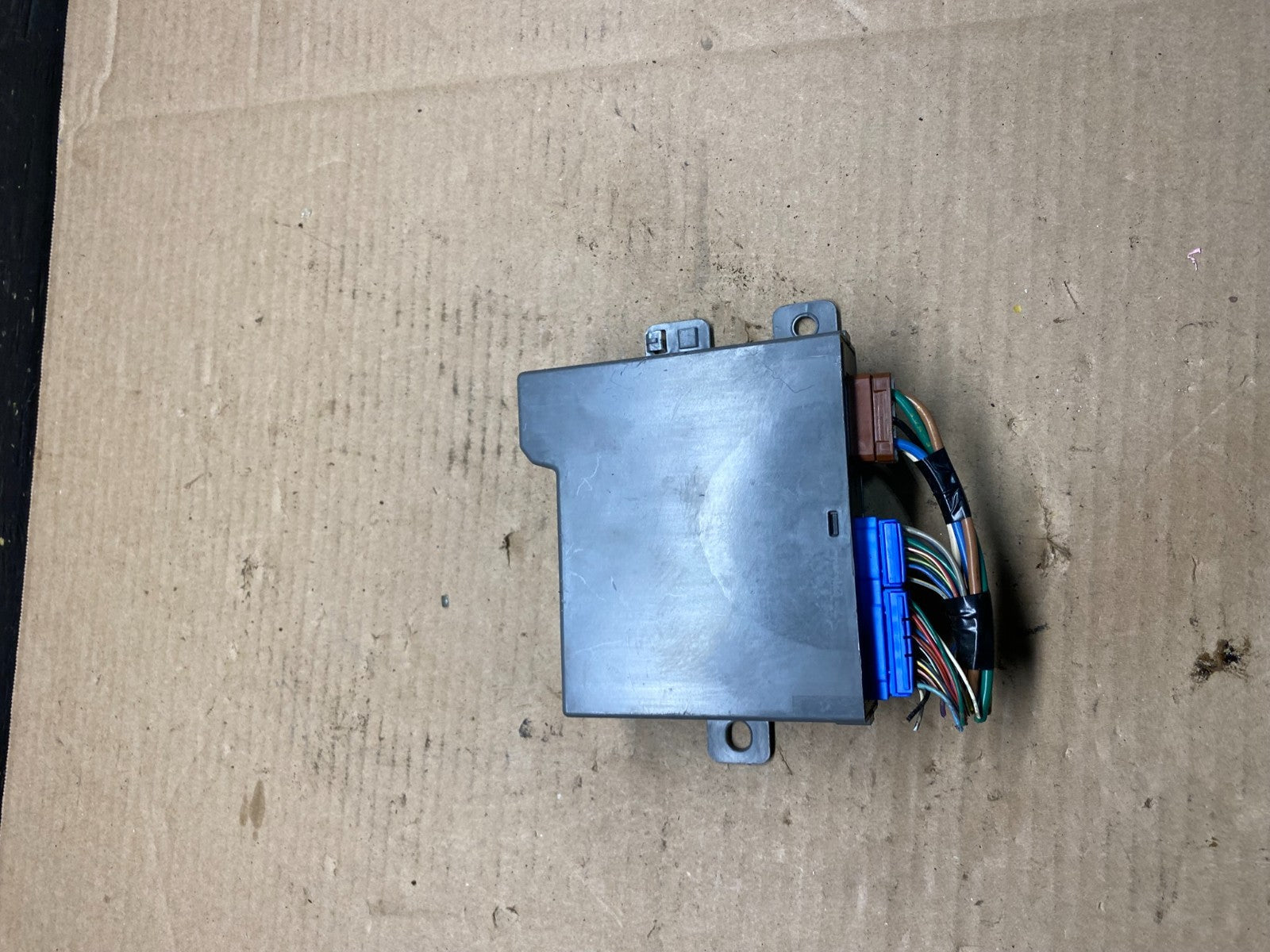 2008 - 2010 Honda Odyssey Rear Left Driver LH Sliding Door Module q2556 DG1